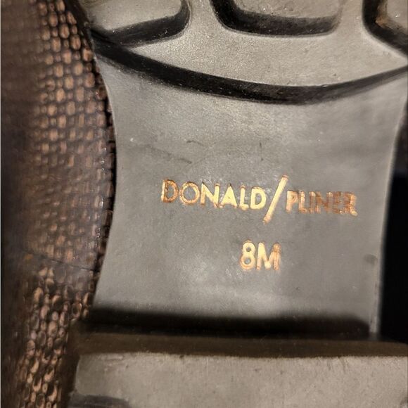 Donald J. Pliner "Elen" Gray/Silvr Pebble Metallic Leather Loafers sz.8 Ret $200 - Picture 7 of 8